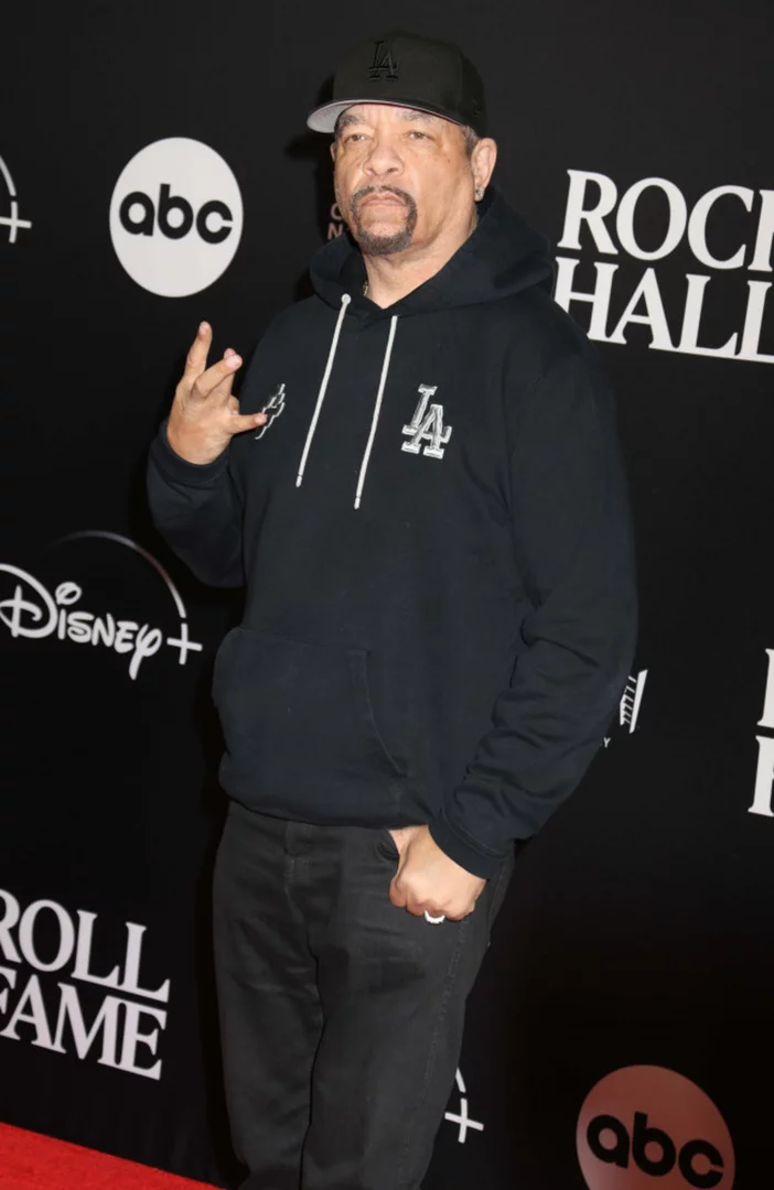 Ice T wastes tonnes of cash as he gets hooked to zombie game